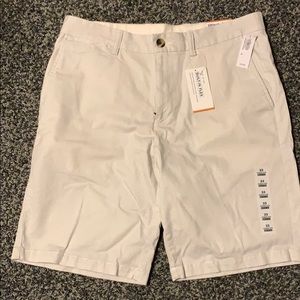 Old Navy Ultimate Slim Built-In Flex Short